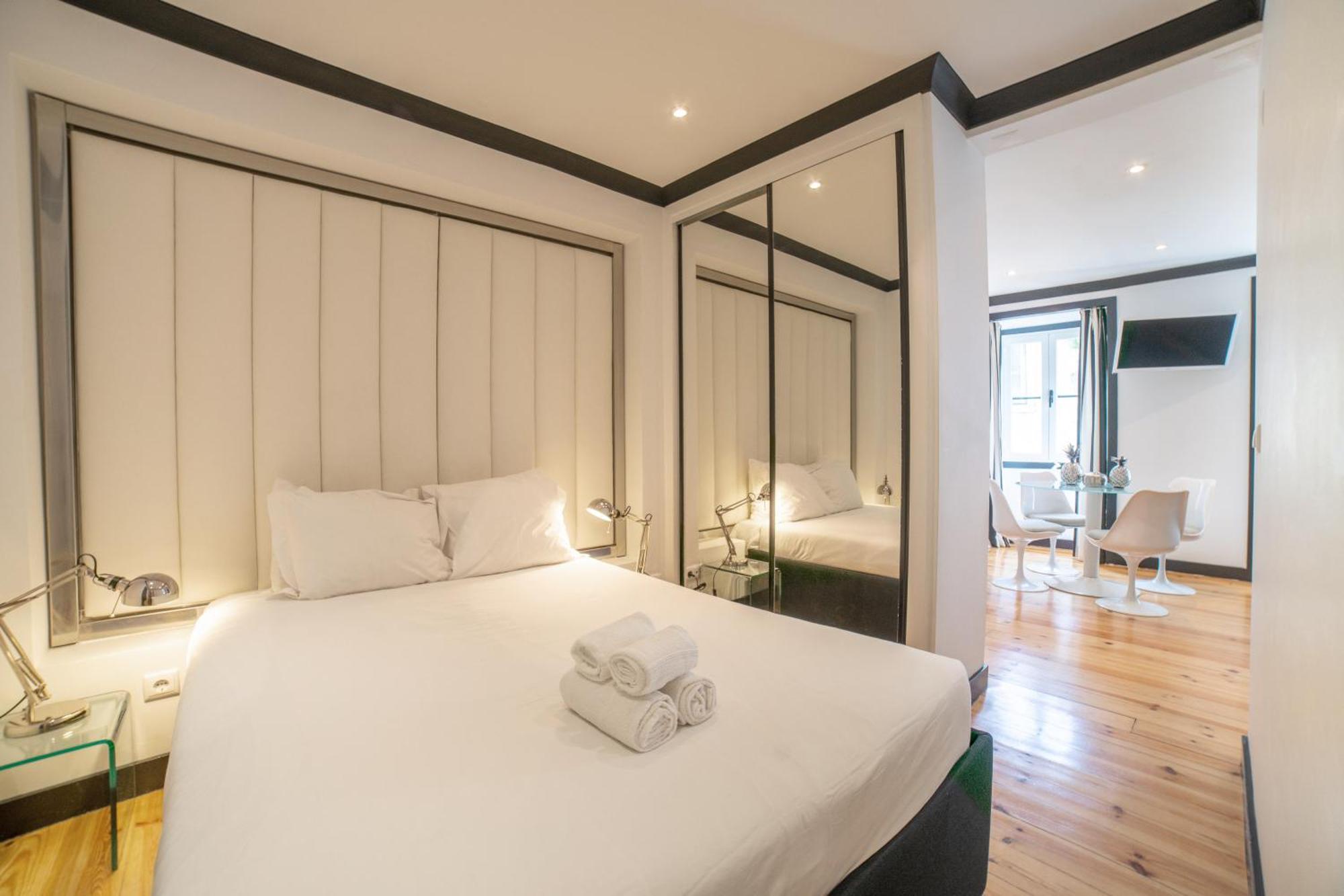 Bliss Lisbon Apartments - Bairro Alto Exterior photo